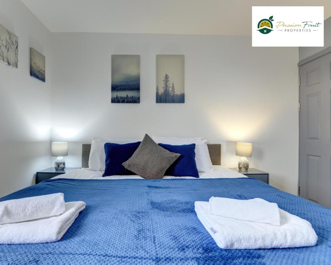 Spacious Centre House: 5-bed, Garden & Wi-fi - 56hrc Apartment Coventry